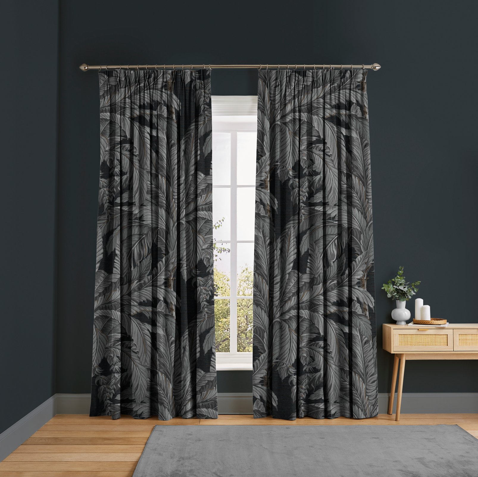 Daintree Palm Sterling Curtain - 121234cur_ROOMSET_01.jpg