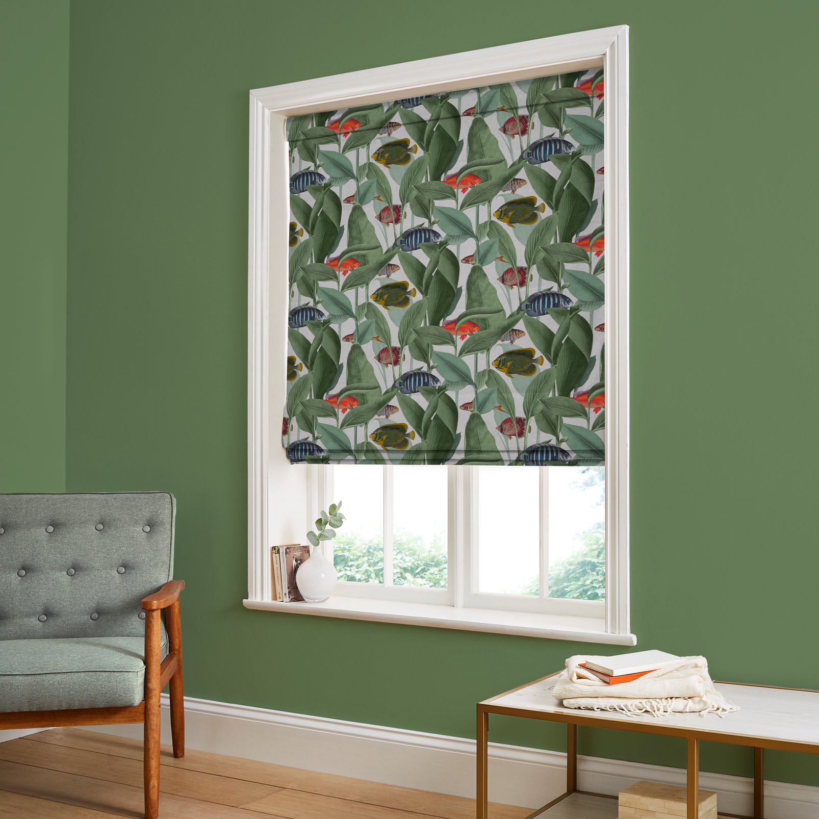 Aquarium Lush Roman Blind - 121228rom_ROOMSET_01.jpg