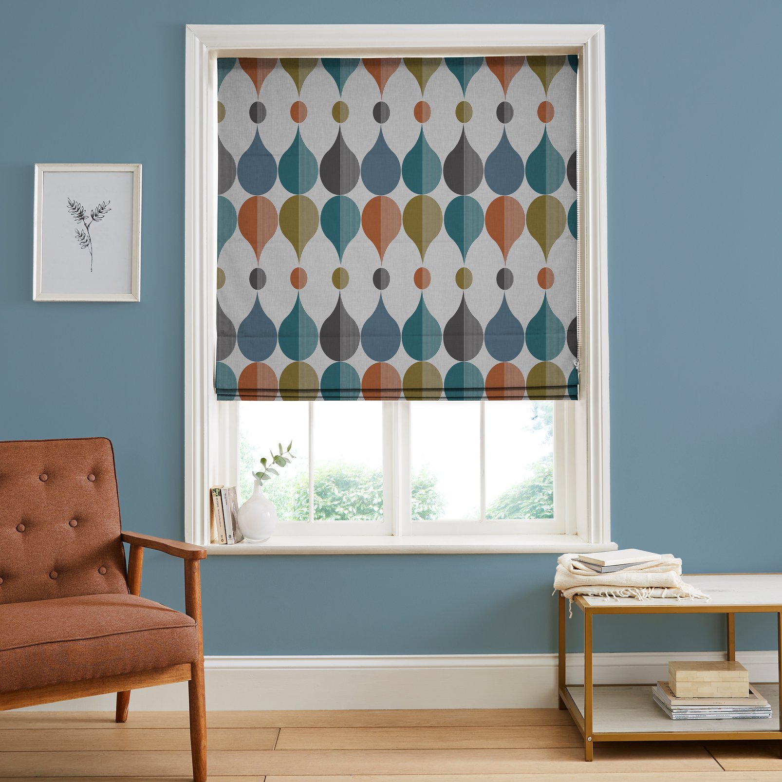 Coronation Craze Carnival Roman Blind - 121229rom_ROOMSET_01.jpg