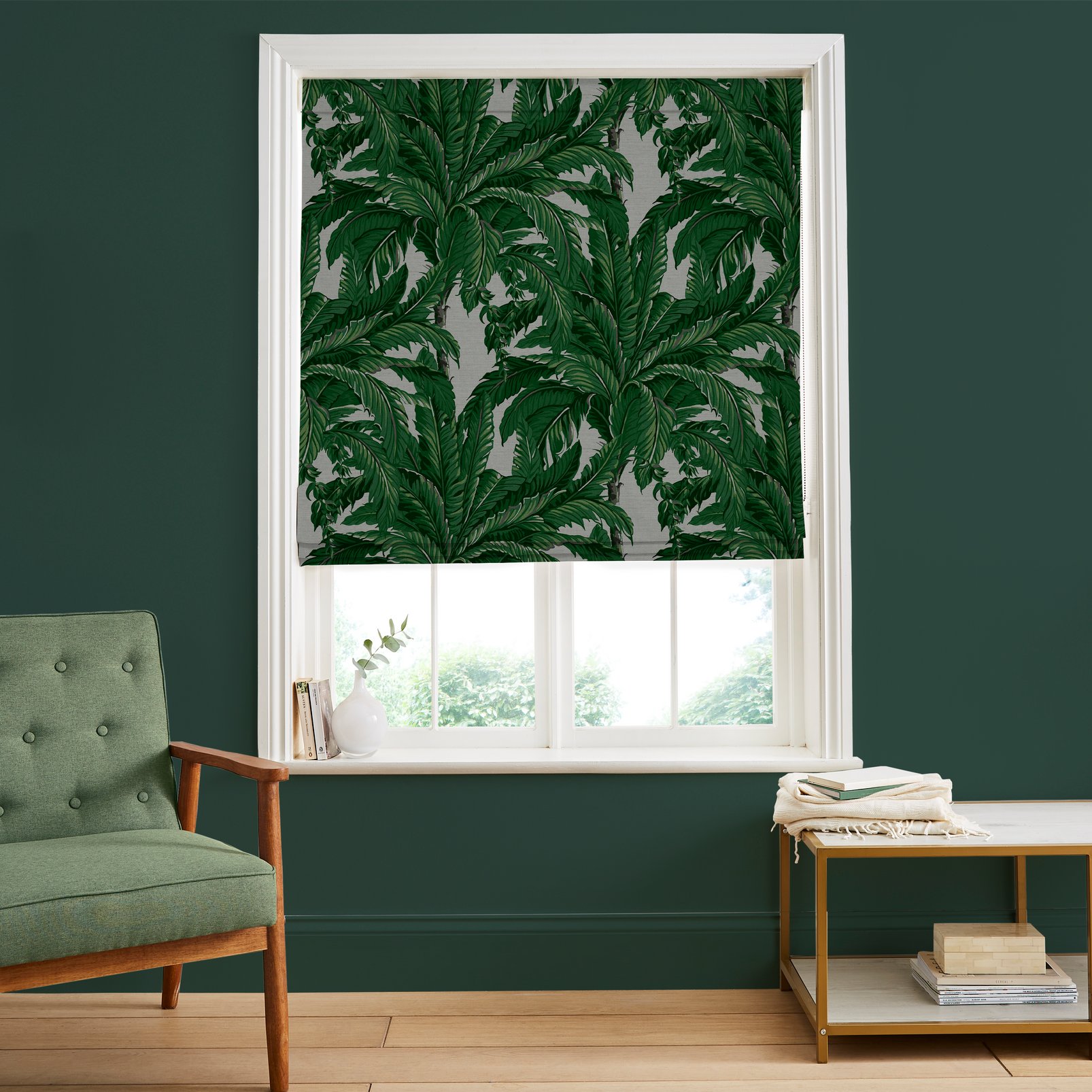 Daintree Palm Pearl Roman Blind - 121233rom_ROOMSET_01.jpg