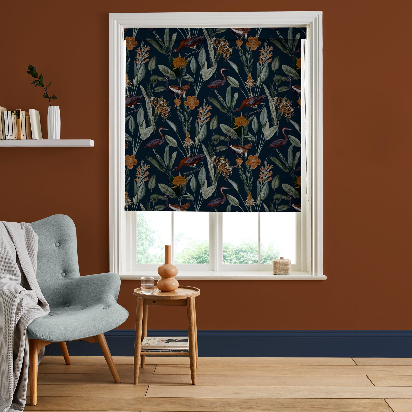 Glasshouse Navy Roller Blind - 121269rol_ROOMSET_01.jpg