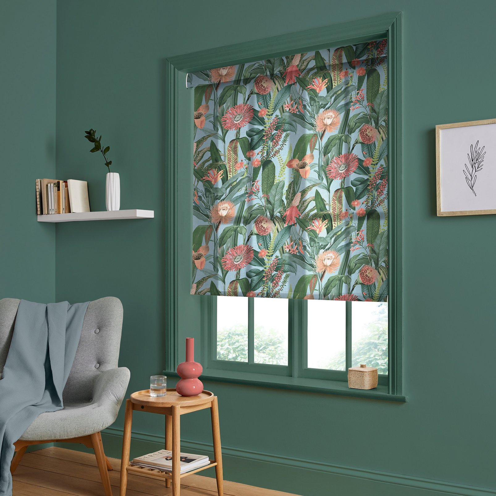 Tigerlily Sky Roller Blind - 118823rol_ROOMSET_01.jpg