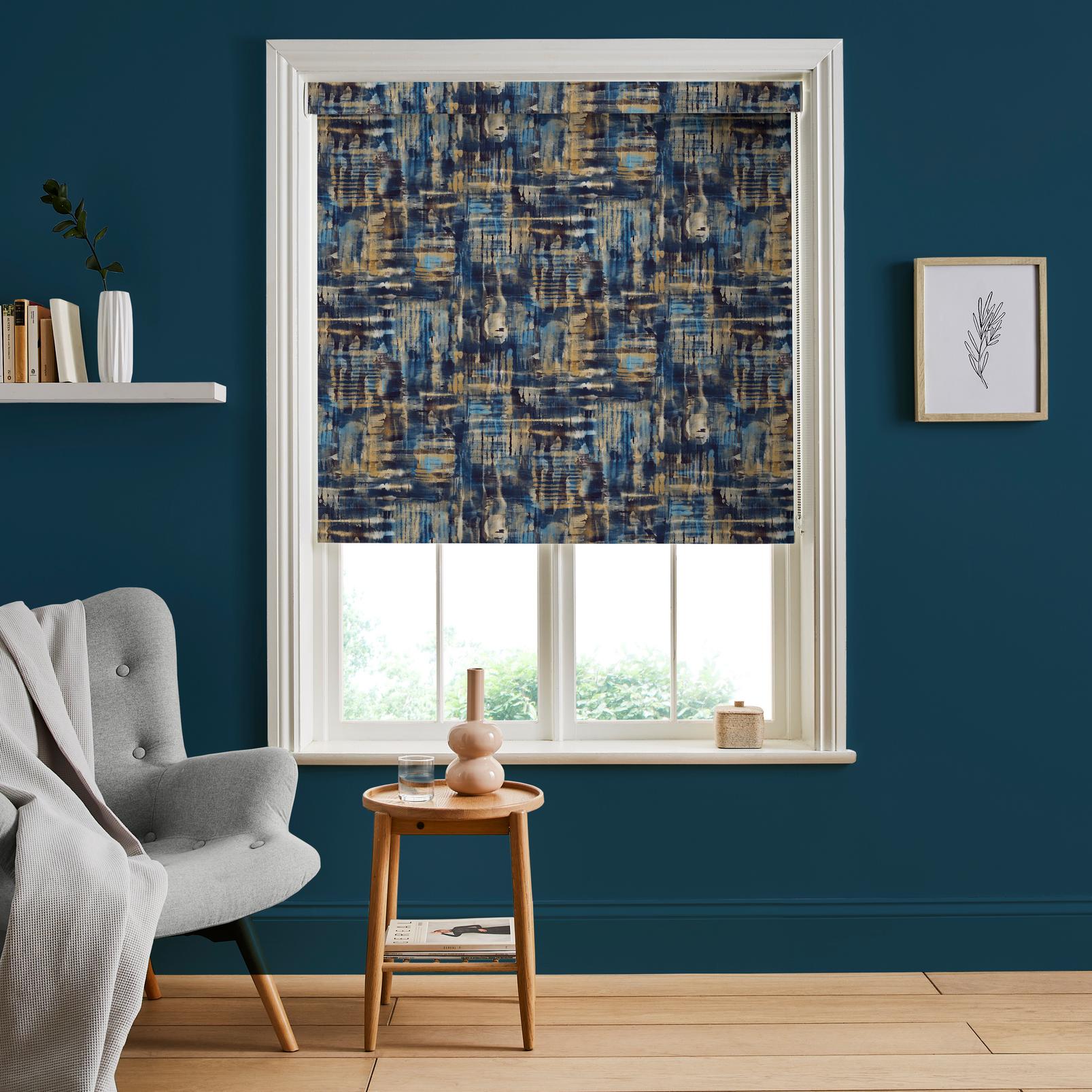 Reecho Twilight Roller Blind - 122541rol_ROOMSET_01.jpg