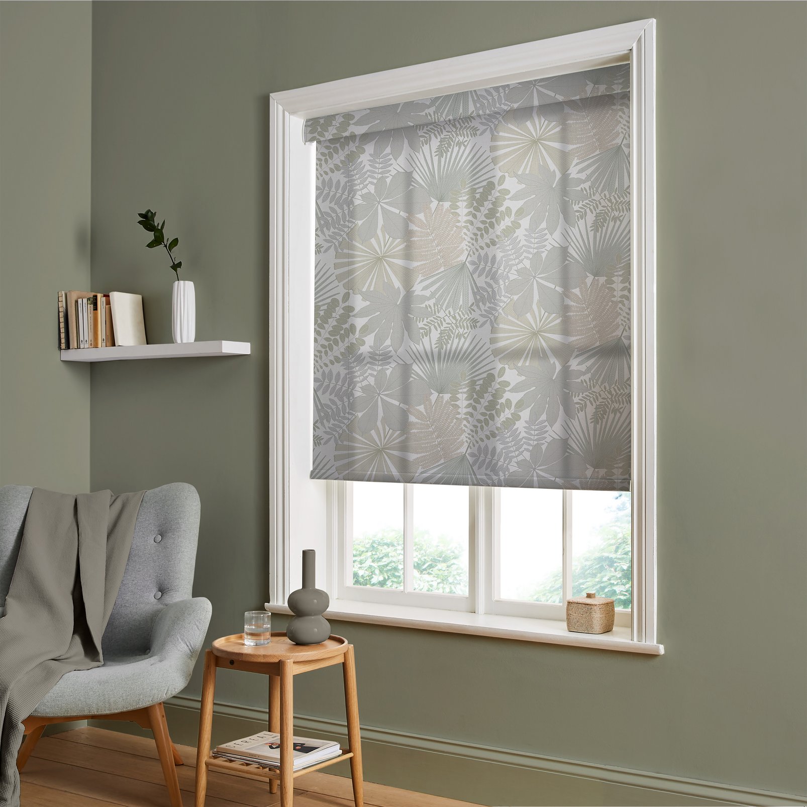 Bohemia Sage Roller Blind - 120018rol_ROOMSET_01.jpg
