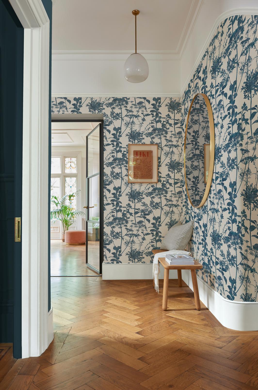 Esther Ink Wallpaper - 121431_ROOMSET_01.jpg