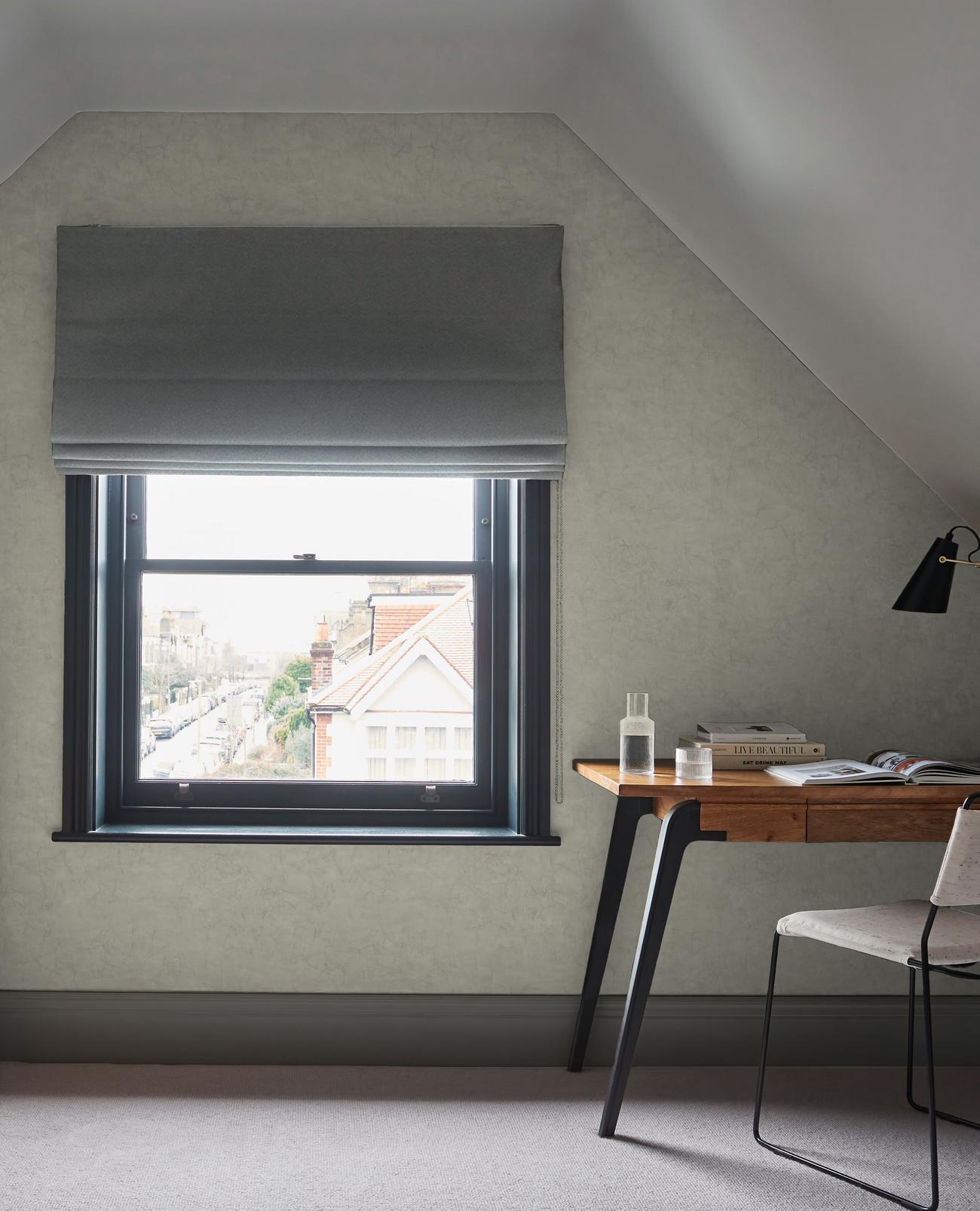 Veneziano Concrete Wallpaper - 121325_ROOMSET_01.jpg