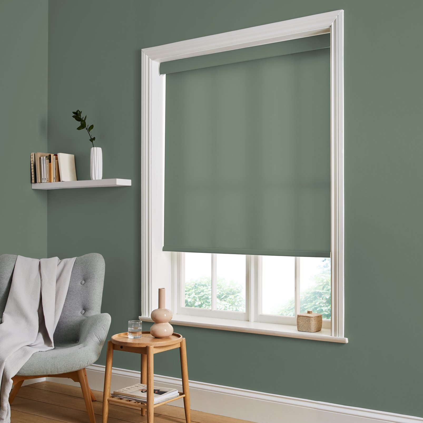 Accrington Road Roller Blind - 115347rol_ROOMSET_01.jpg