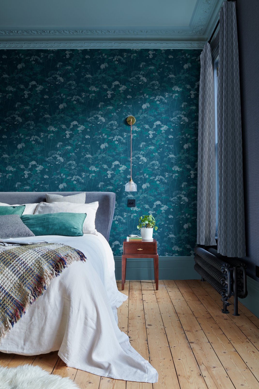 Flower Press Denim Wallpaper - 124106_ROOMSET_01.jpg