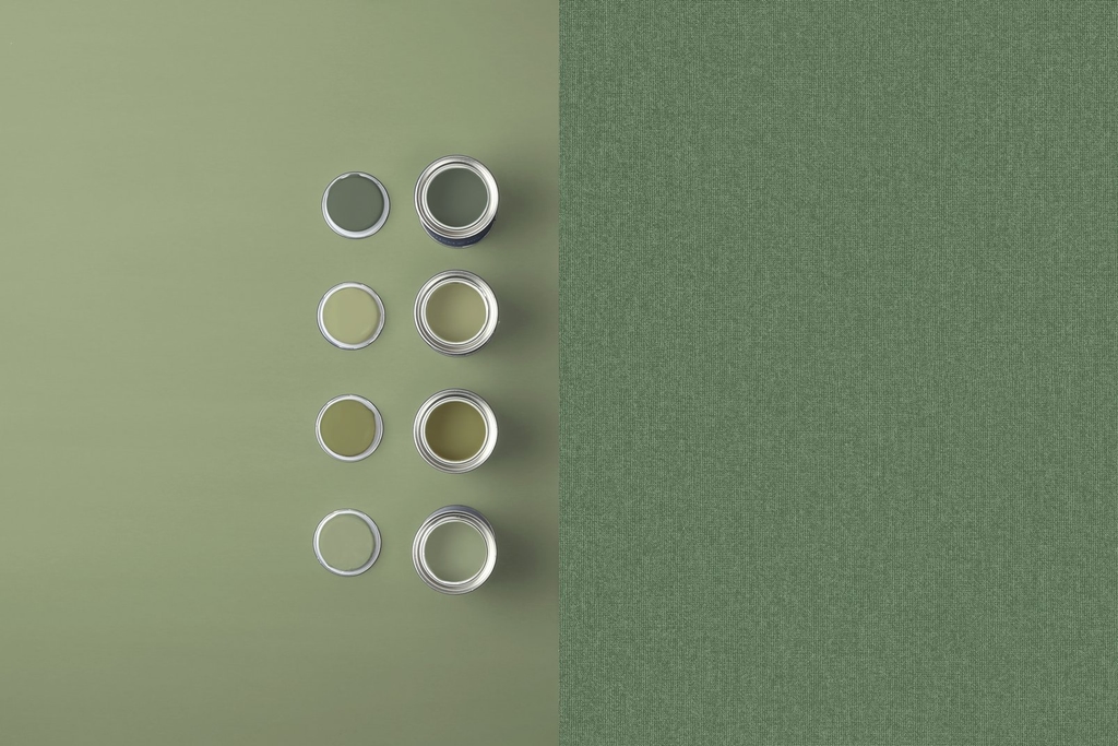 Country Home Palm Wallpaper - 124089_FLATLAY_01.jpg