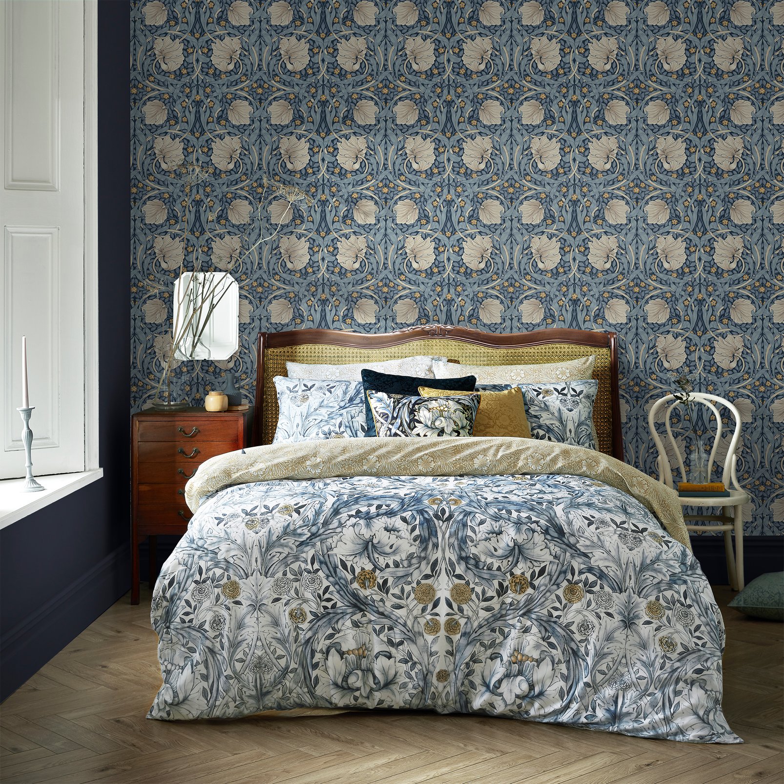 Pimpernel Blue Wallpaper - 124241_ROOMSET_PIMPERNEL BLUE_01.jpg