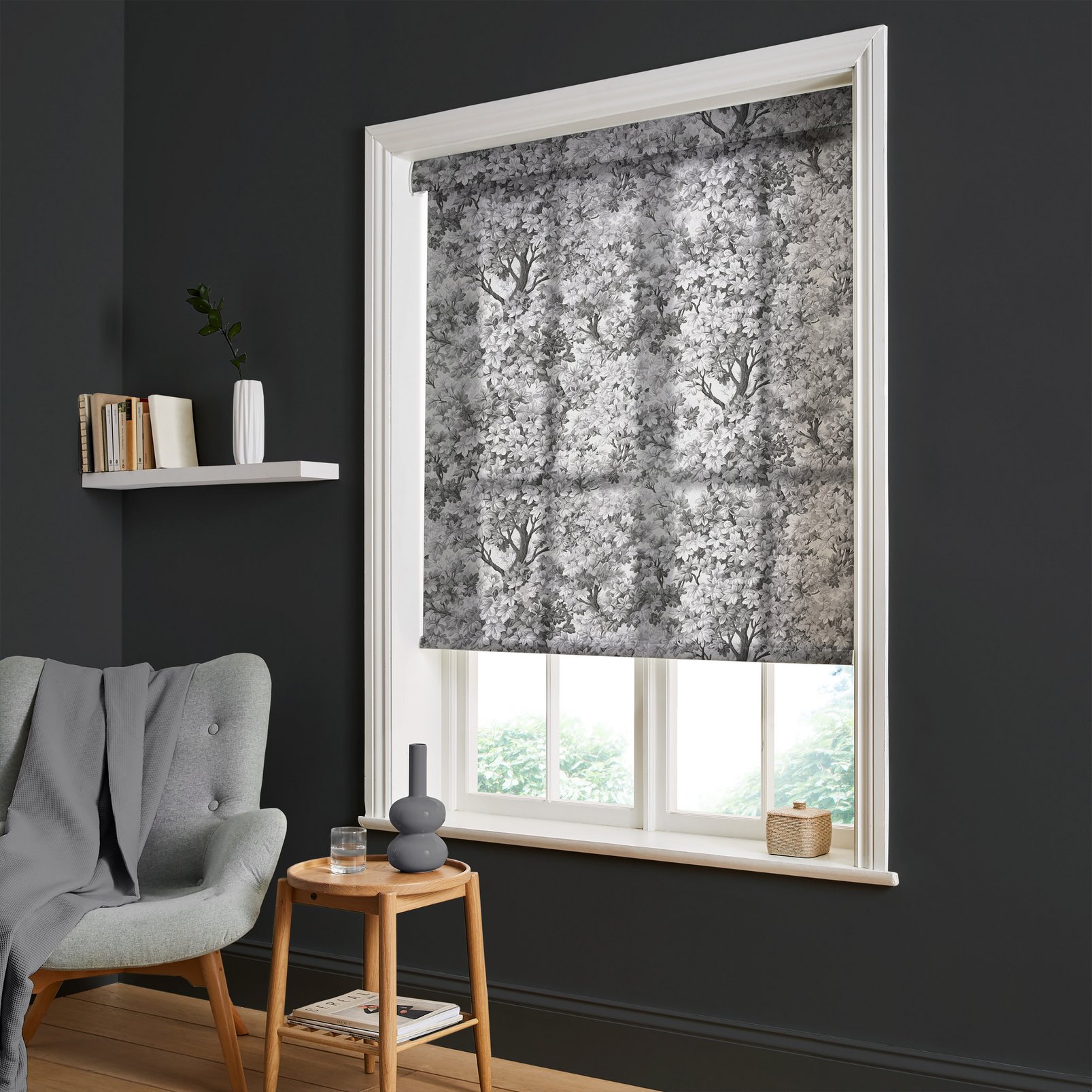 Coppice Mono Roller Blind - 120014rol_ROOMSET_01.jpg