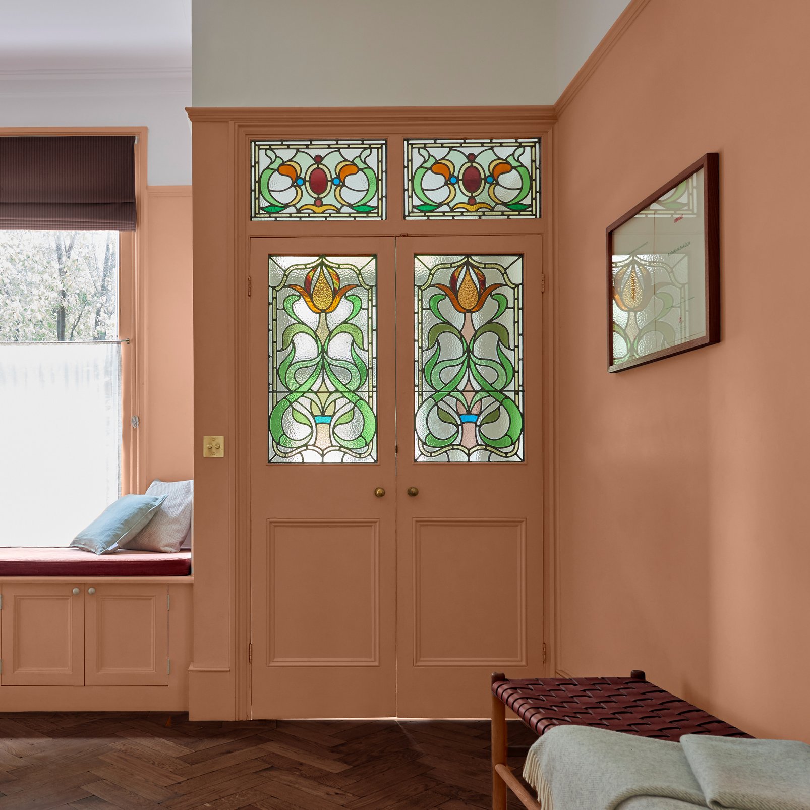 Moira Paint in a Roomset