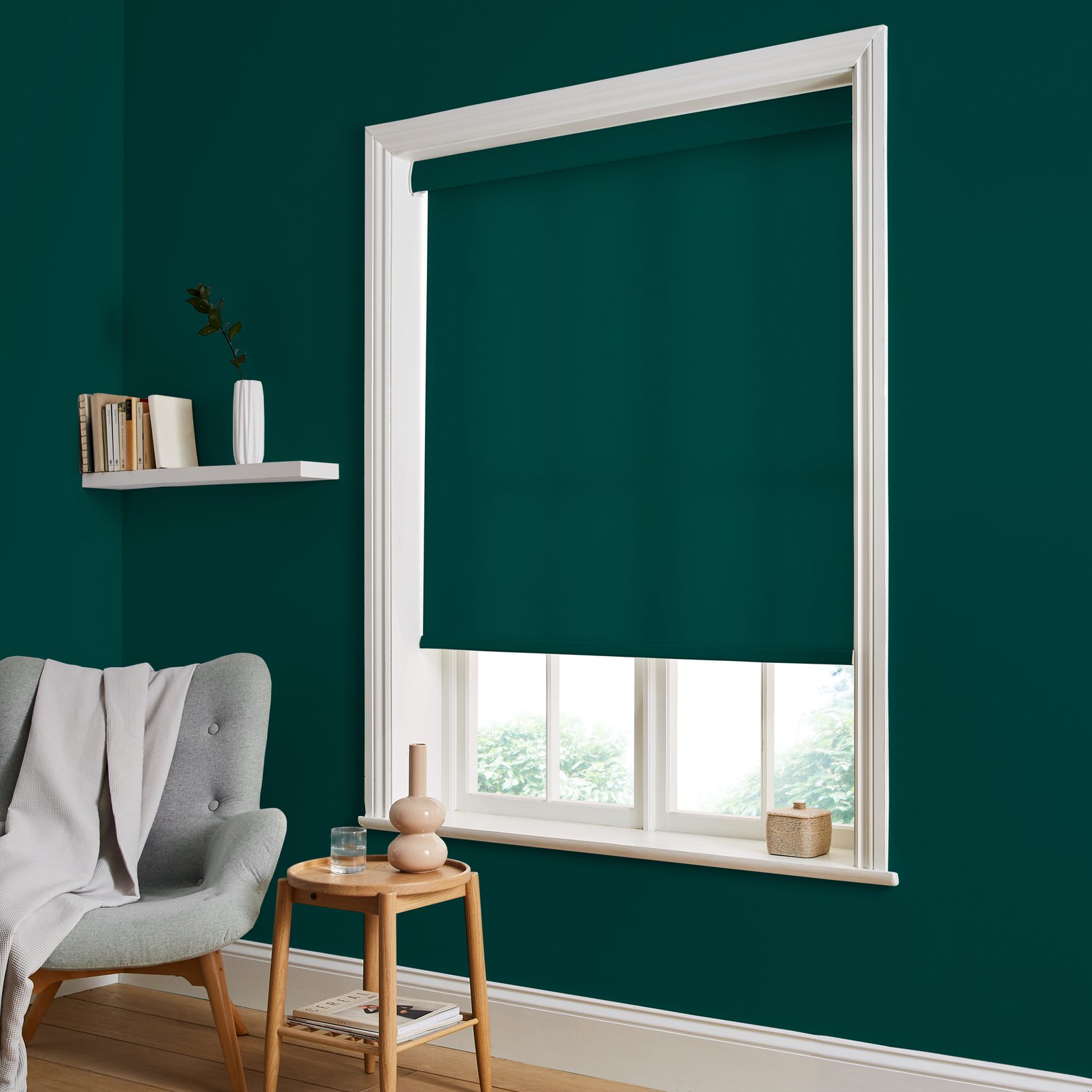 Eva Roller Blind - 115323rol_ROOMSET_01.jpg