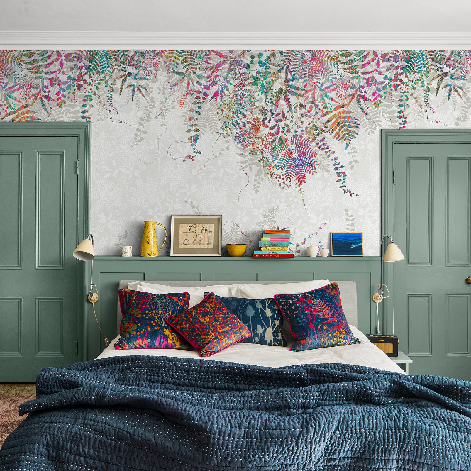 Cascading Kaleidoscope Miami Bespoke Mural - 129979_ROOMSET_CASCADING KALEIDOSCOPE MIAMI_01.jpg