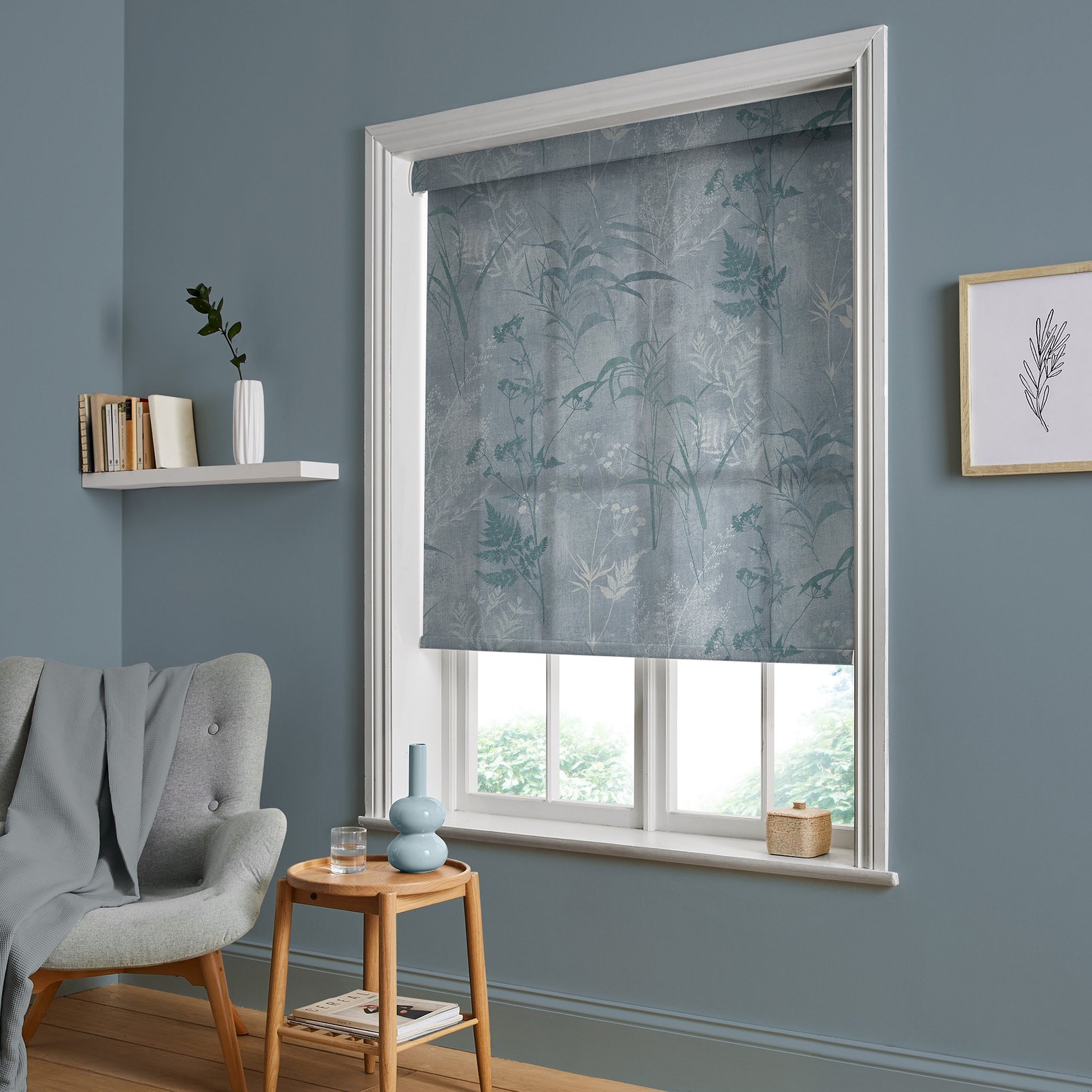 Restore Sky Roller Blind - 118830rol_ROOMSET_01.jpg