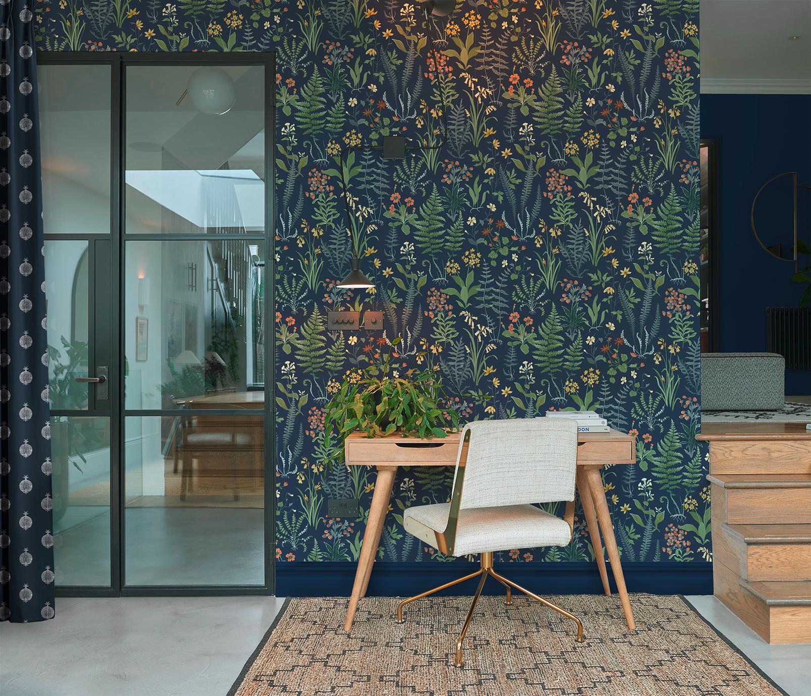 Oshibana Blue Wallpaper - 130315_ROOMSET_01.jpg