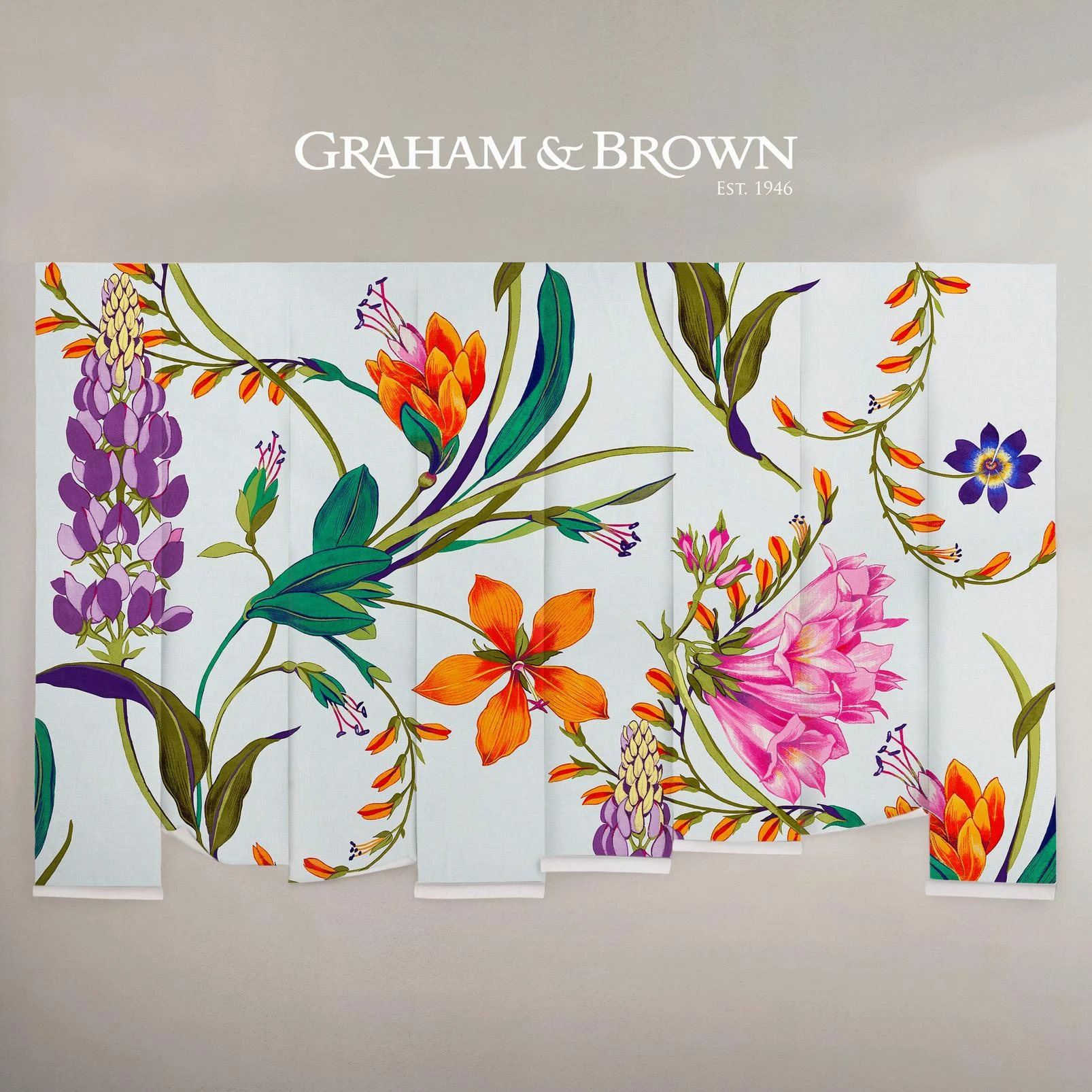 Botanist's Scroll Duck Egg Bespoke Mural - 139856_DETAIL_01.jpg