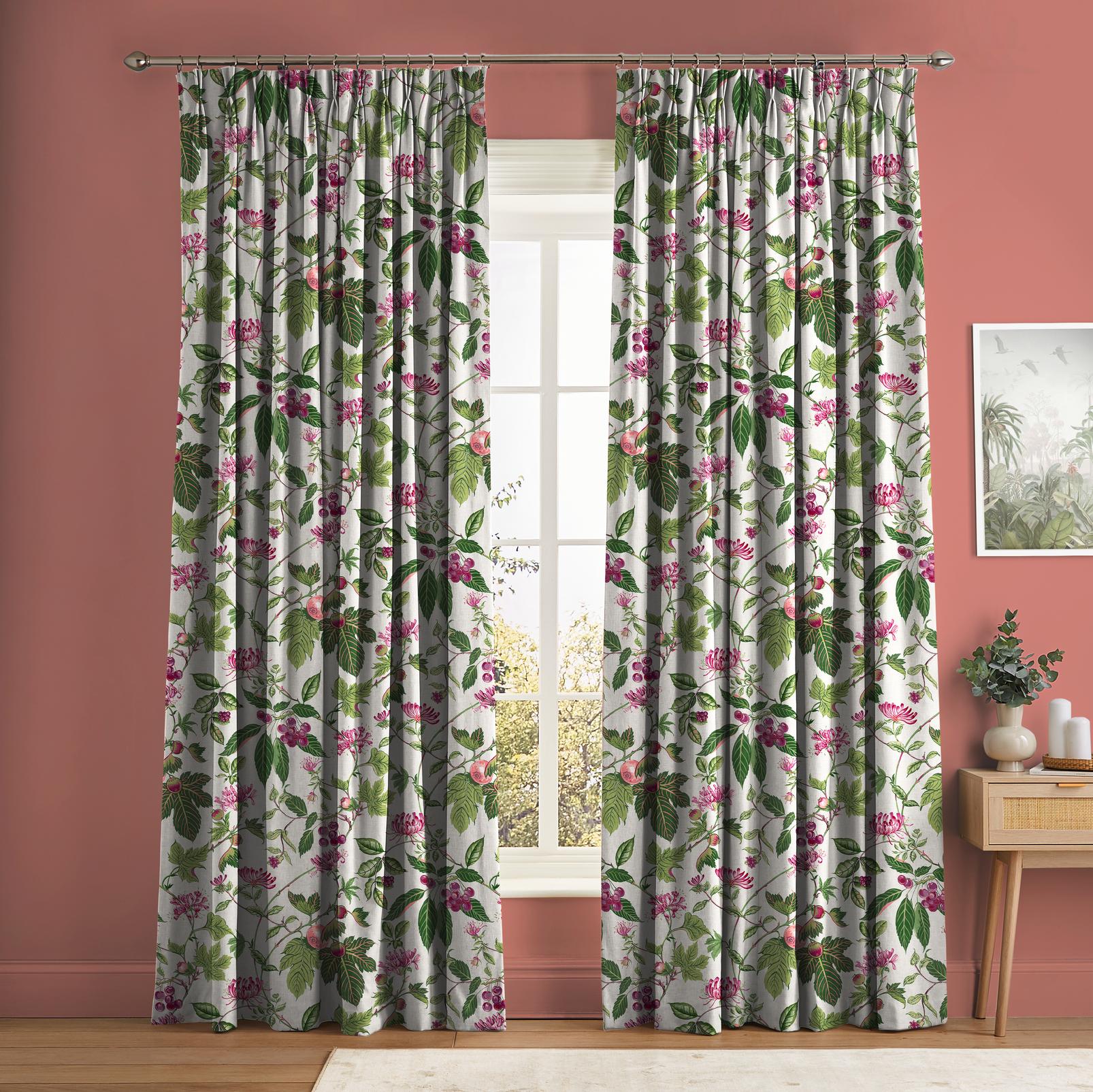 Craftwork Trail Day Curtain - 131670cur_ROOMSET_01.jpg