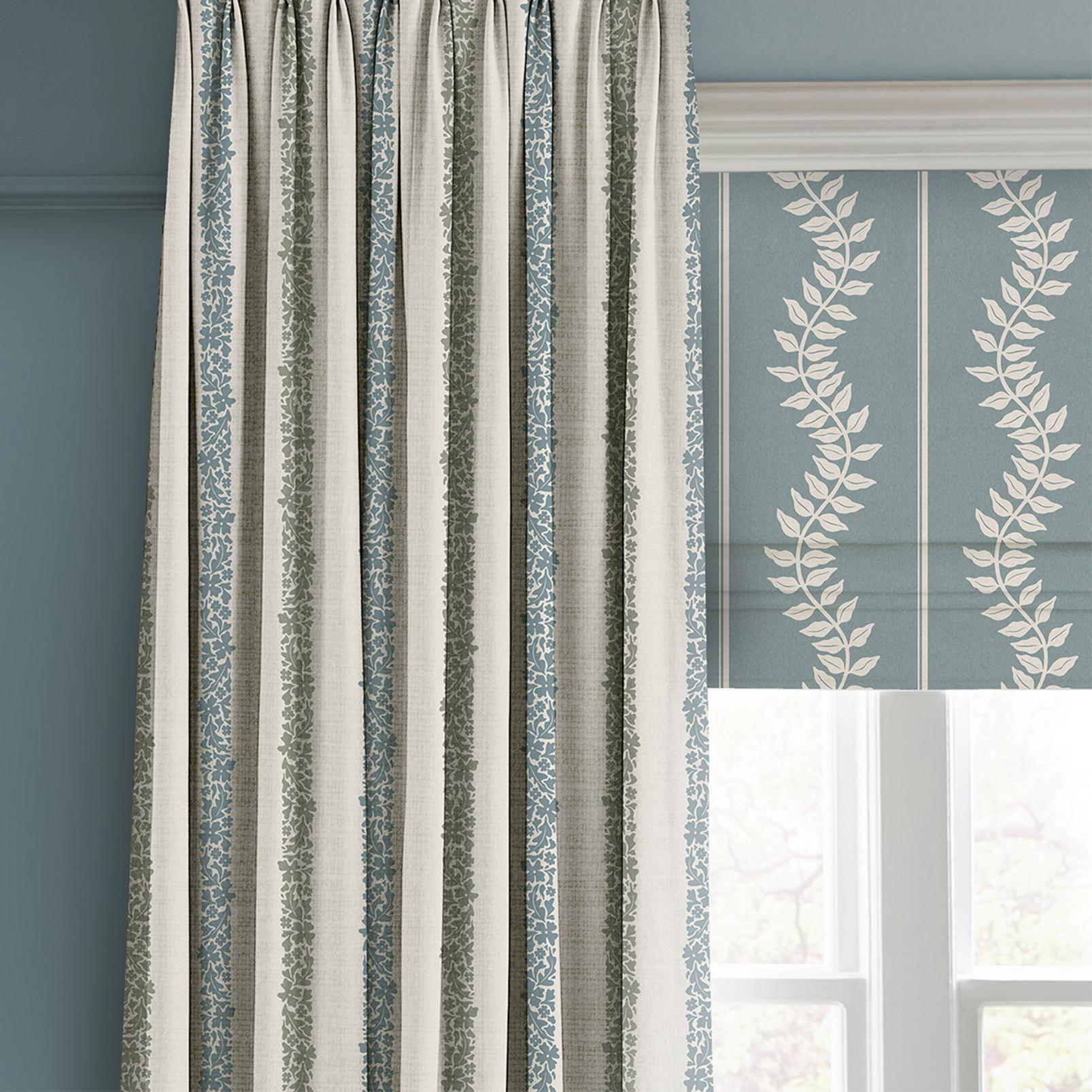 Laurel Leaf Stripe Blue Roman Blind - 131589rom_CAMEO_01.jpg