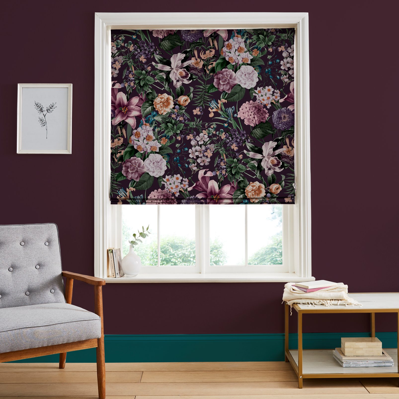Glasshouse Flora Amethyst Roman Blind - 116281rom_ROOMSET_01.jpg