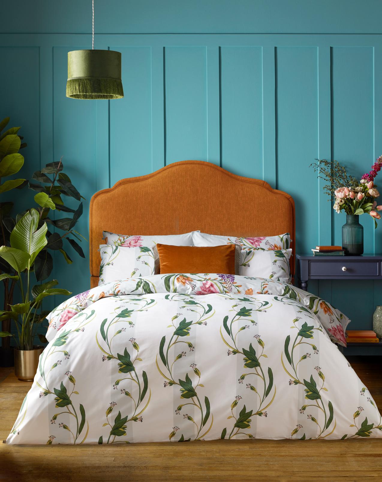 Botanical Bright Multicolour Duvet Cover Set - 130320-master_BOTANICAL BRIGHT_ROOMSET_02.jpg