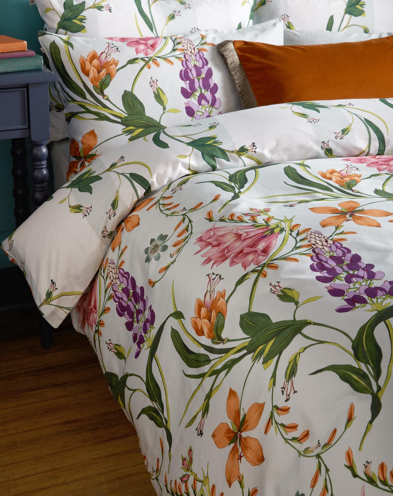 Botanical Bright Multicolour Duvet Cover Set - 130320-master_BOTANICAL BRIGHT_CAMEO_01.jpg