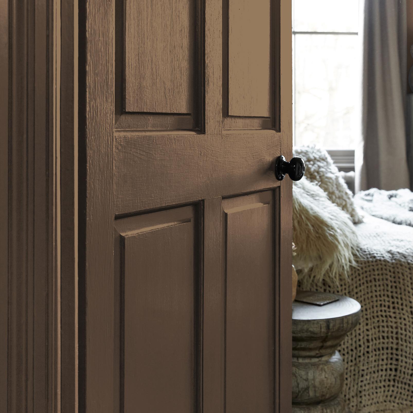 Abigail Ahern Owasco Olive Paint - 131460_DETAIL_OWASCO OLIVE_05.jpg