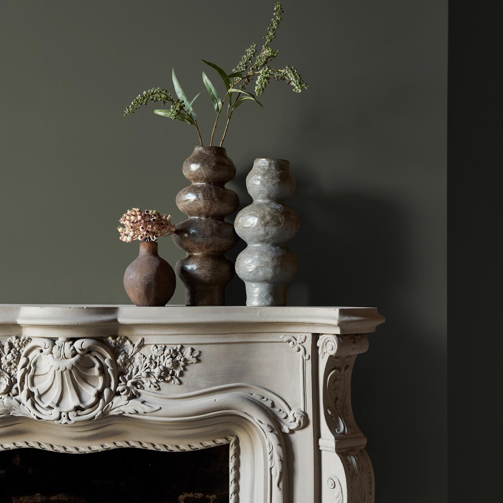 Abigail Ahern Desert Saltbush Paint - 131458_DETAIL_DESERT SALTBUSH_03.jpg