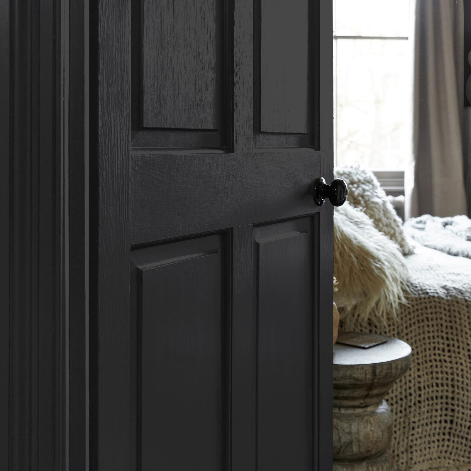 Abigail Ahern Beekman Black Paint - 131454_DETAIL_BEEKMAN BLACK_05.jpg