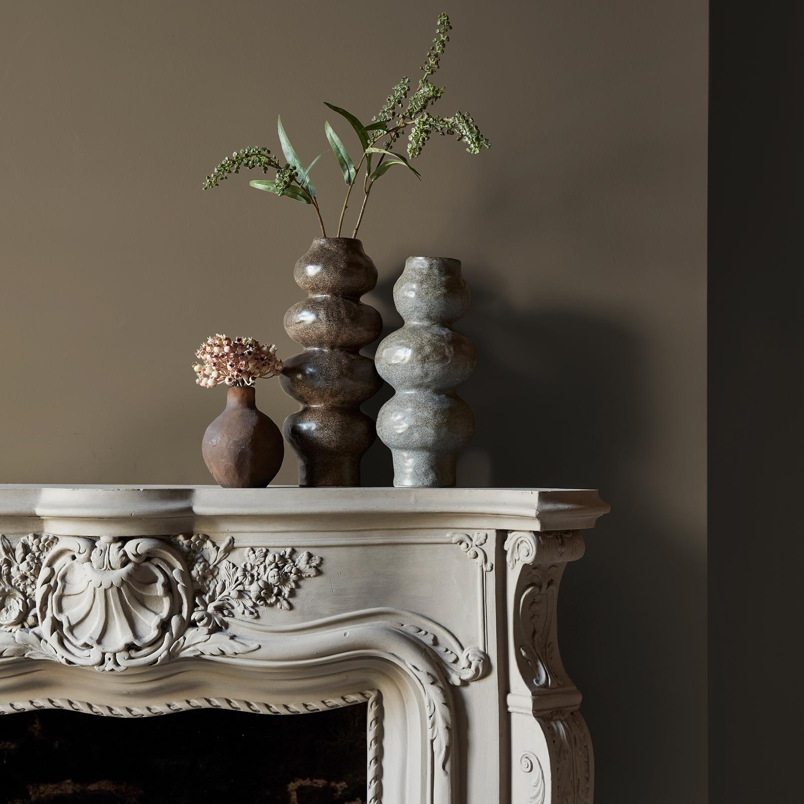 Abigail Ahern After Dawn Paint - 131467_DETAIL_AFTER DAWN_04.jpg