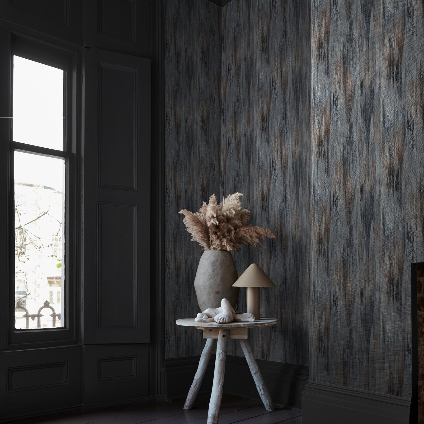 Abigail Ahern Wanderlust Ink Wallpaper - 140105_ROOMSET_WANDERLUST INK SHEEN_02.jpg