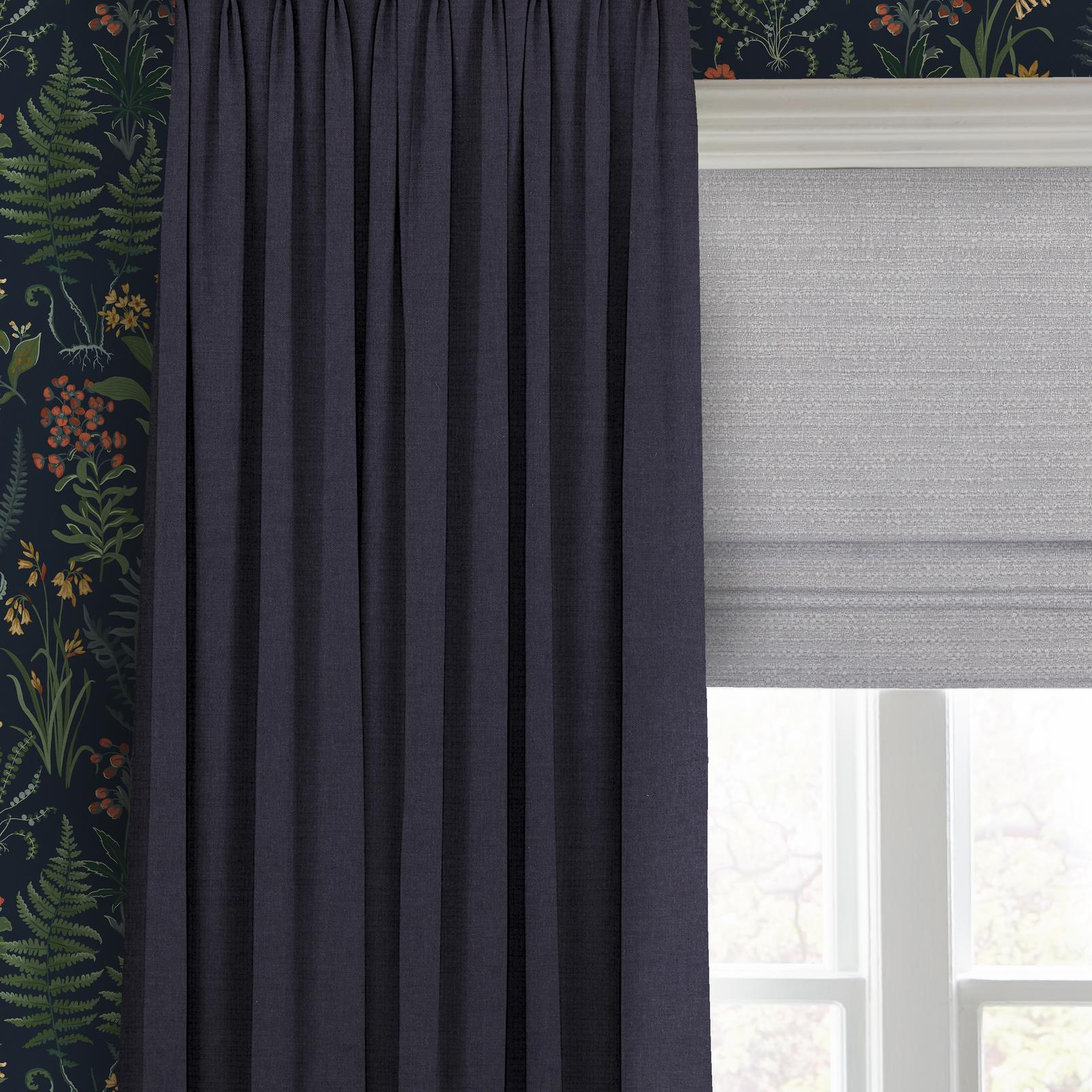Boucle Pearl Roman Blind close up image
