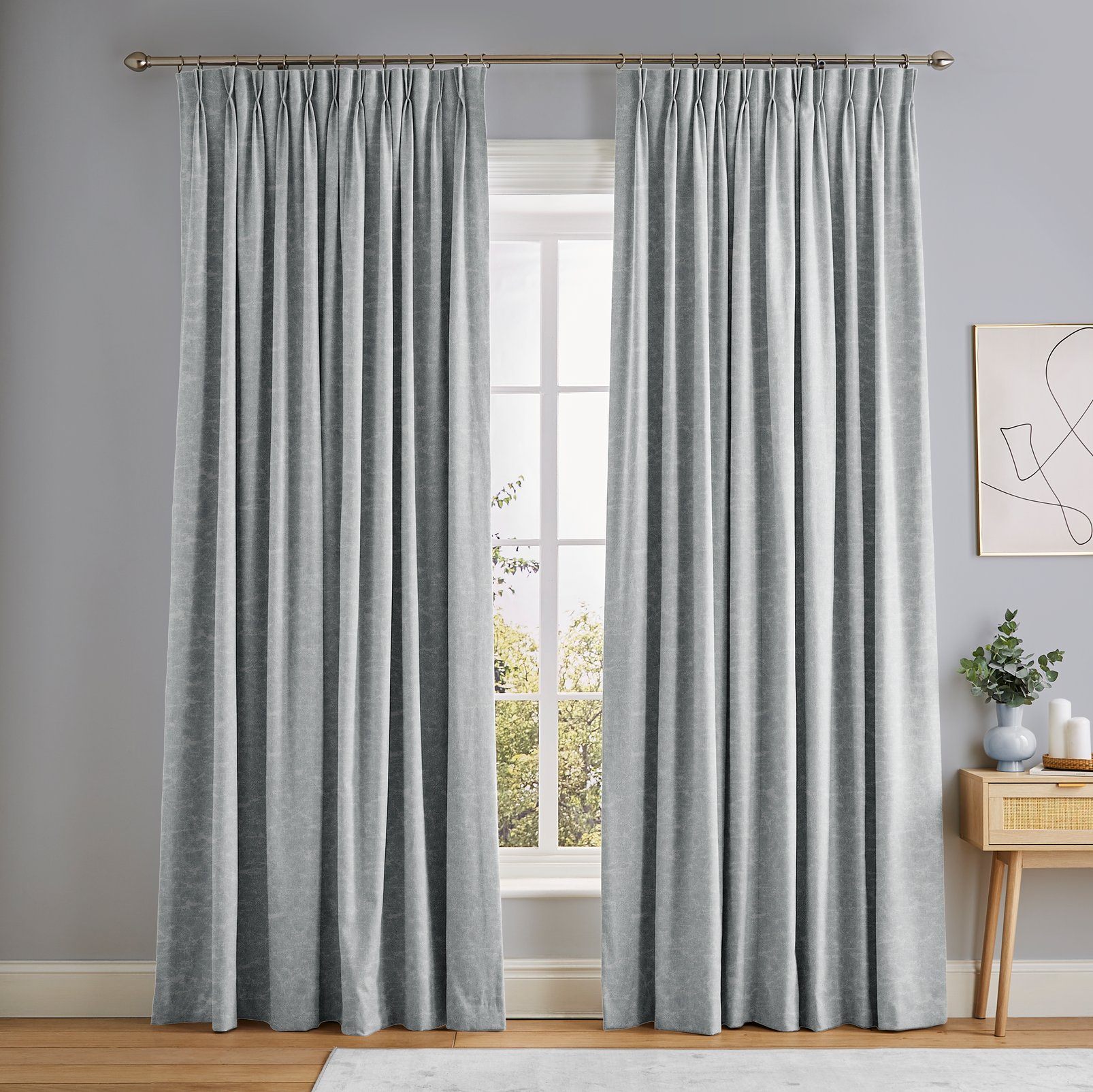 Essence Frost Curtains - 116122cur_ROOMSET_01.jpg
