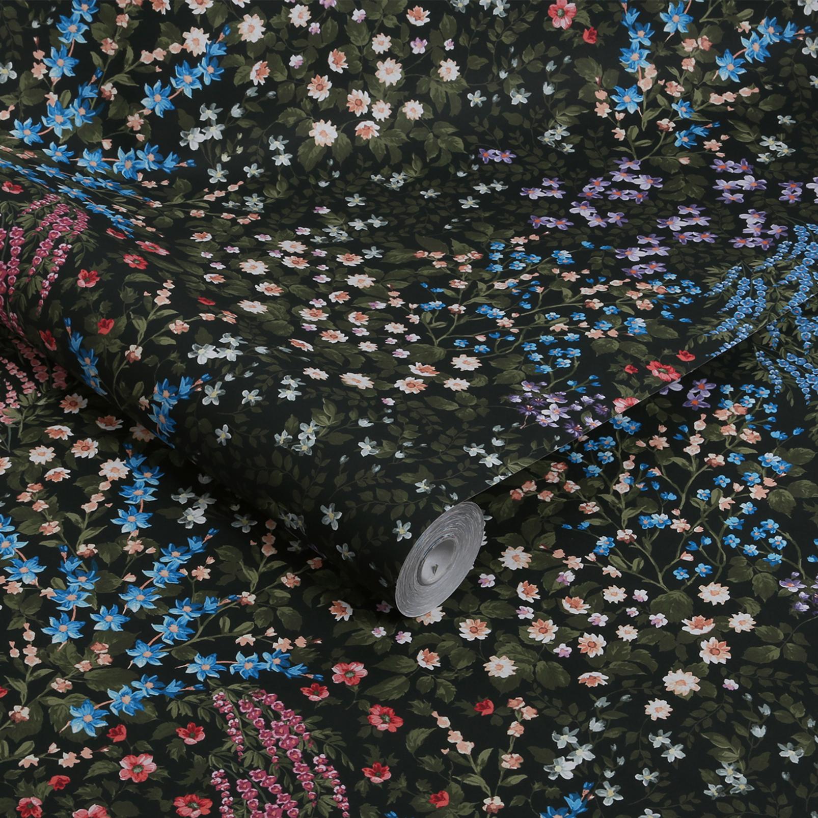 Painterly Flora Black Wallpaper - 142351_ROLLSHOT_01.jpg