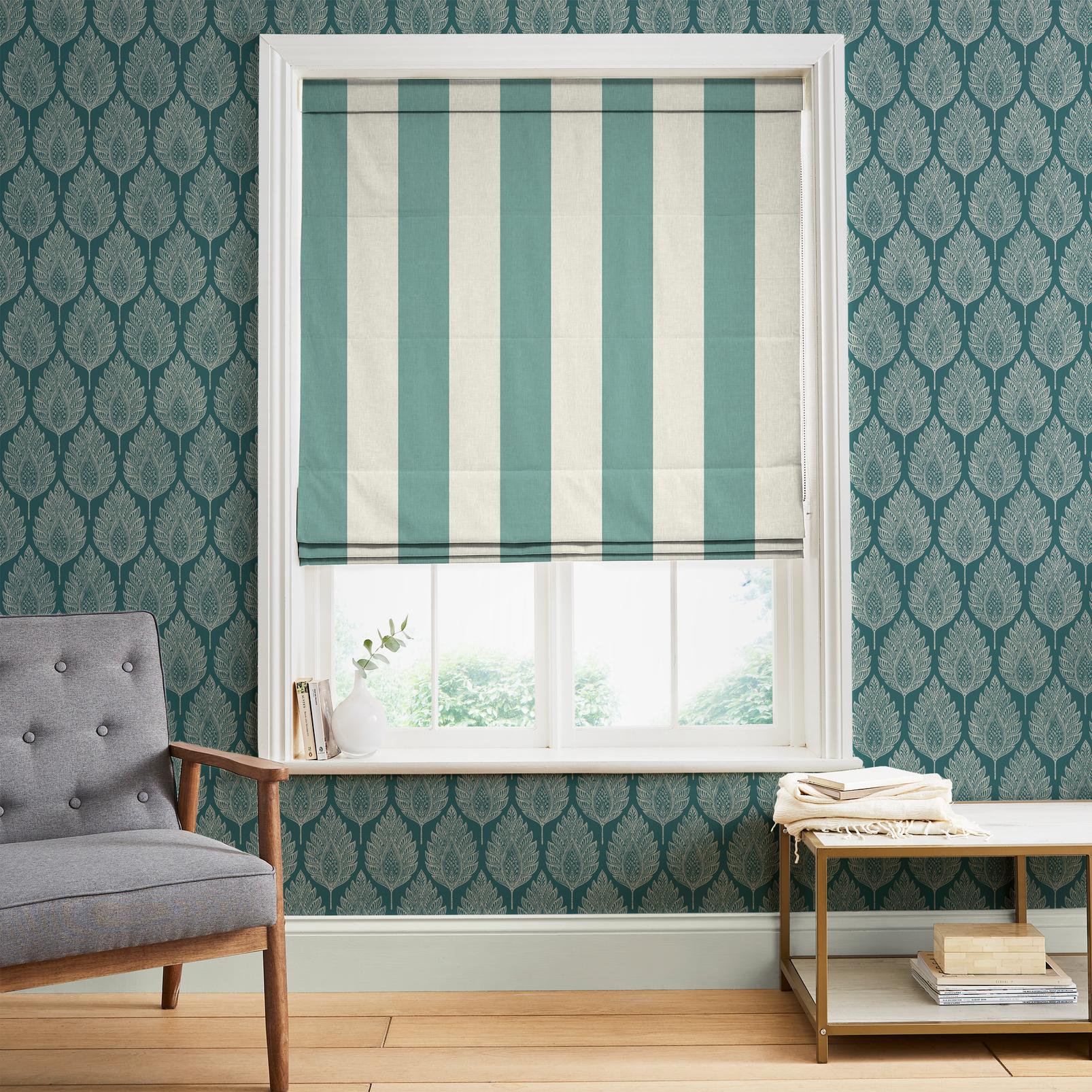 Équilibre Stripe Blue Roman Blind - 142556rom_ROOMSET_01.jpg