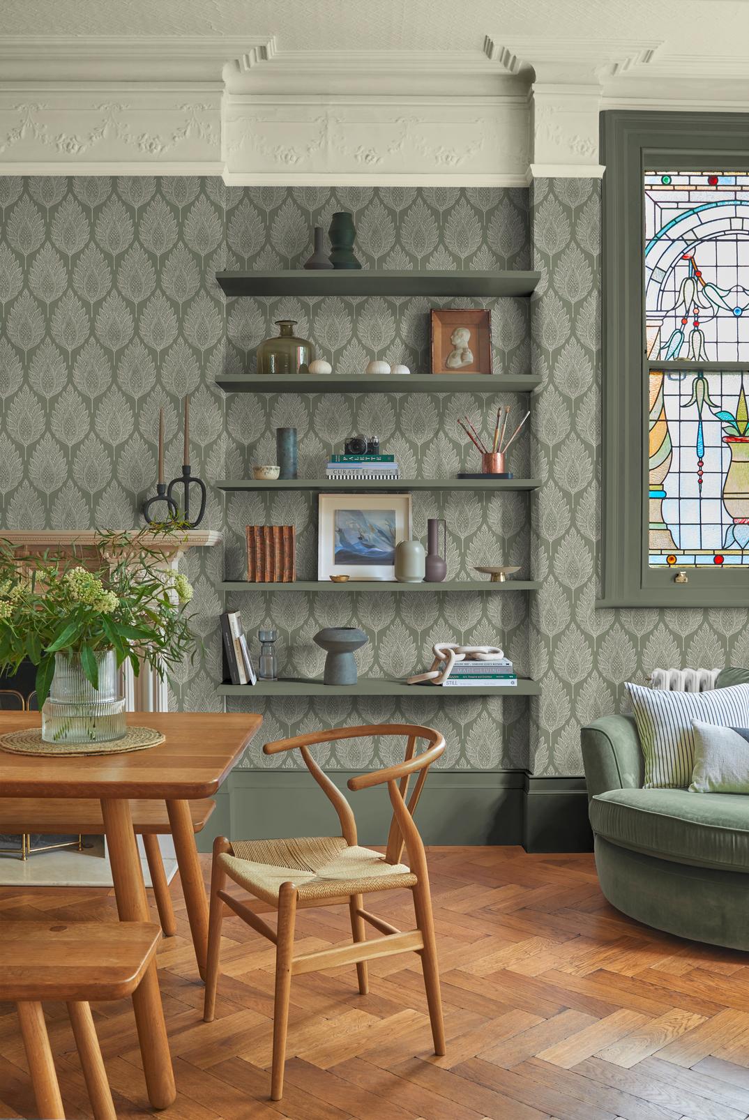 Flame Leaf Sage Wallpaper - 142308_ROOMSET_01.jpg