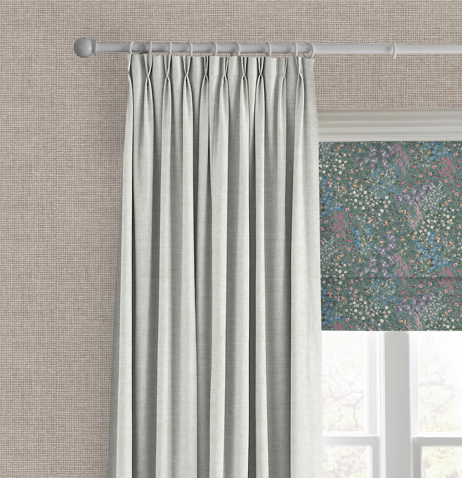 Painterly Flora Green Roman Blind - 142564rom_CAMEO_01.jpg