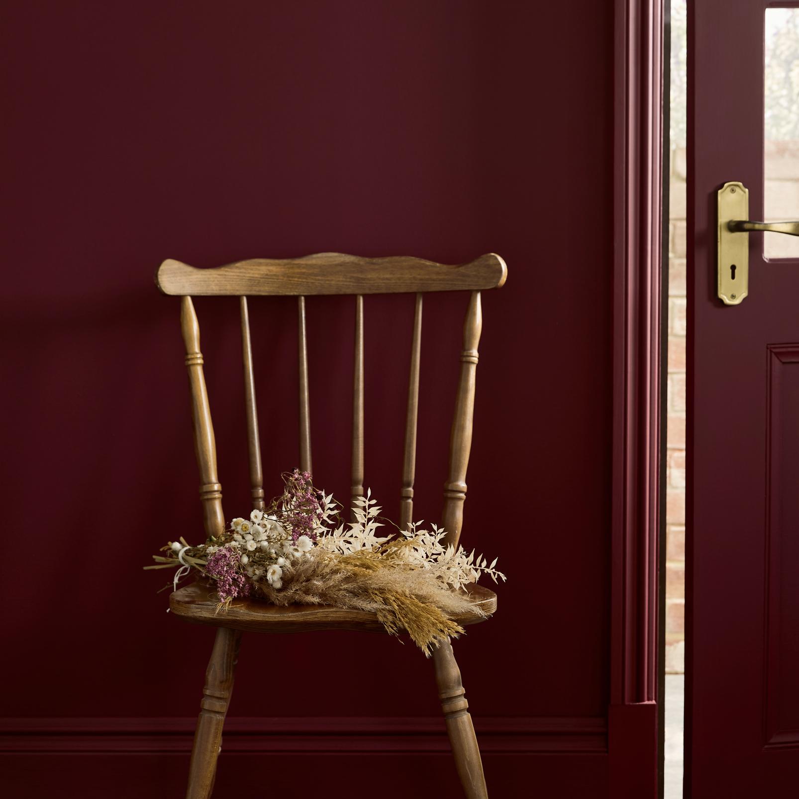 Divine Damson Paint close up image