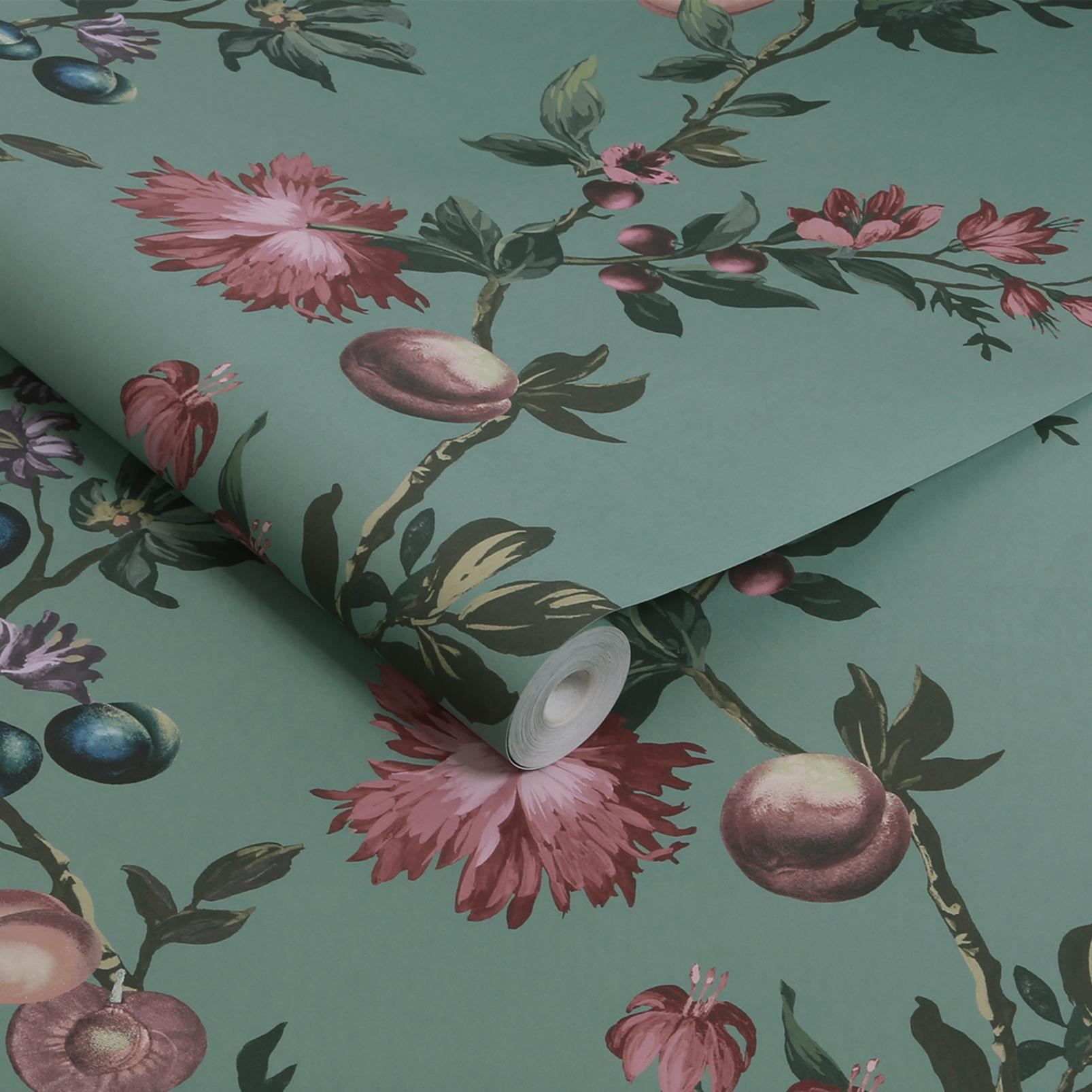 Allurium Vintage Wallpaper - 142338_ROLLSHOT_01.jpg