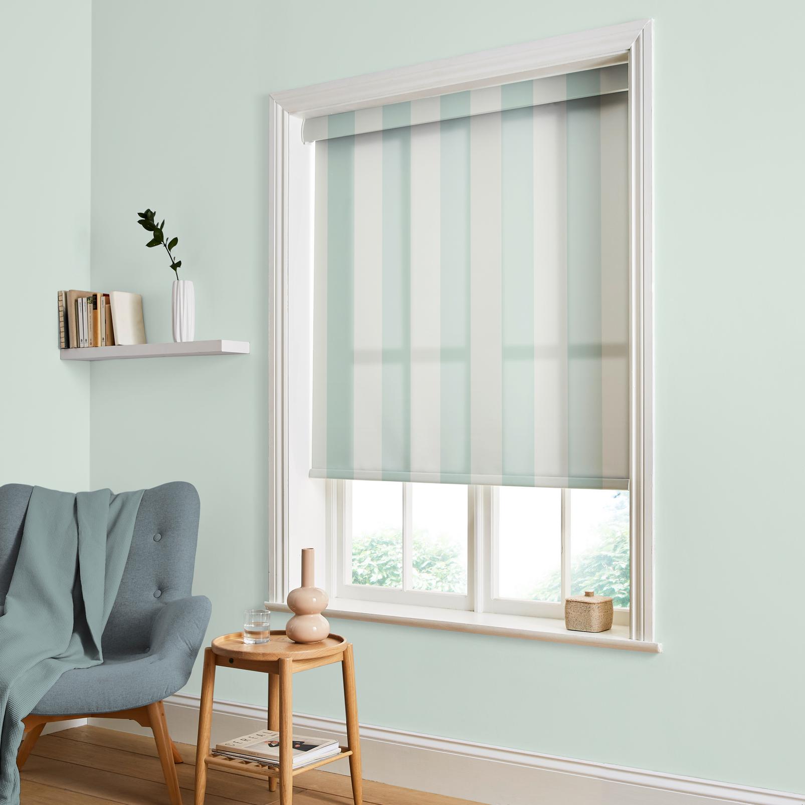 Équilibre Stripe Light Blue Roller Blind - 142615rol_ROOMSET_01.jpg