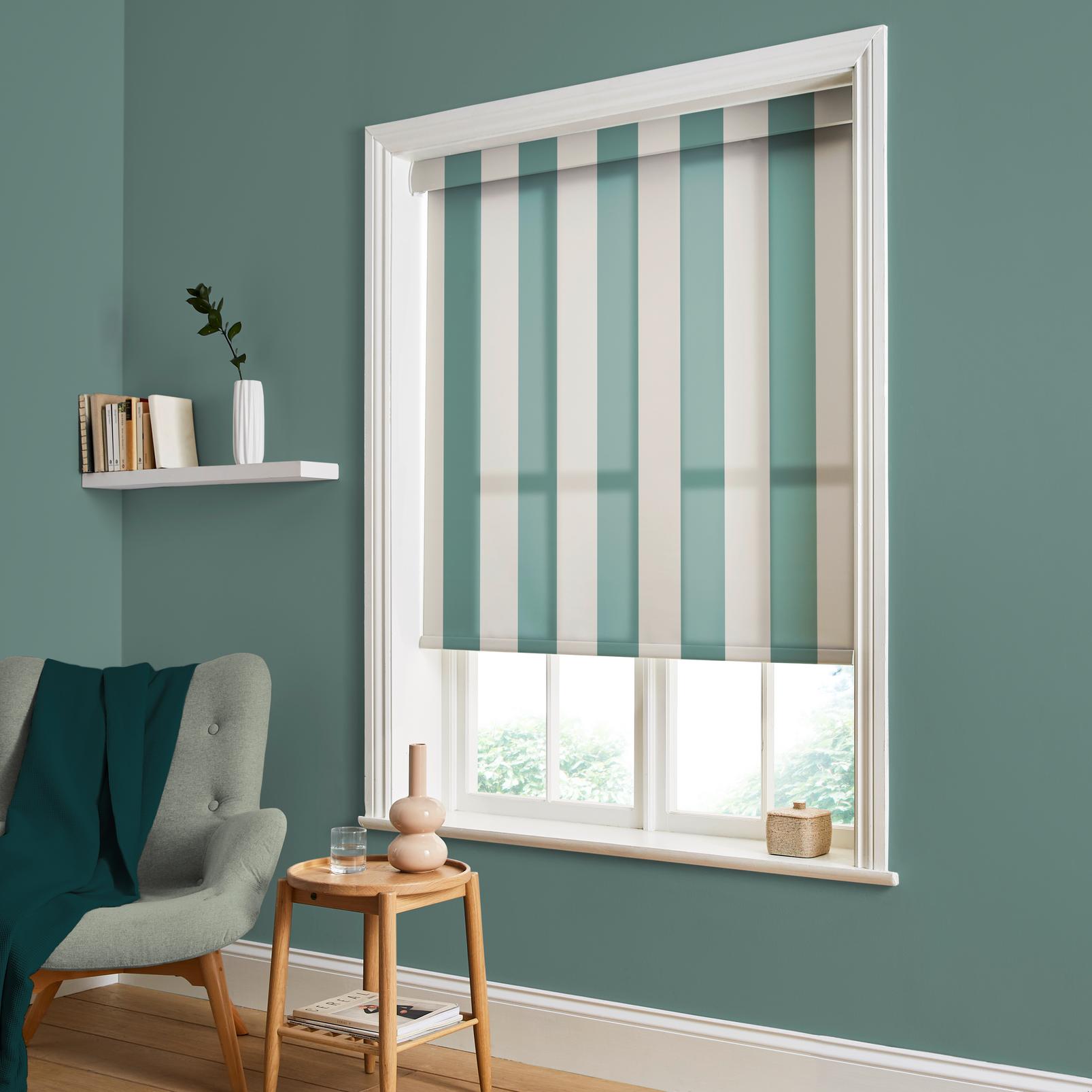 Équilibre Stripe Blue Roller Blind - 142603rol_ROOMSET_01.jpg