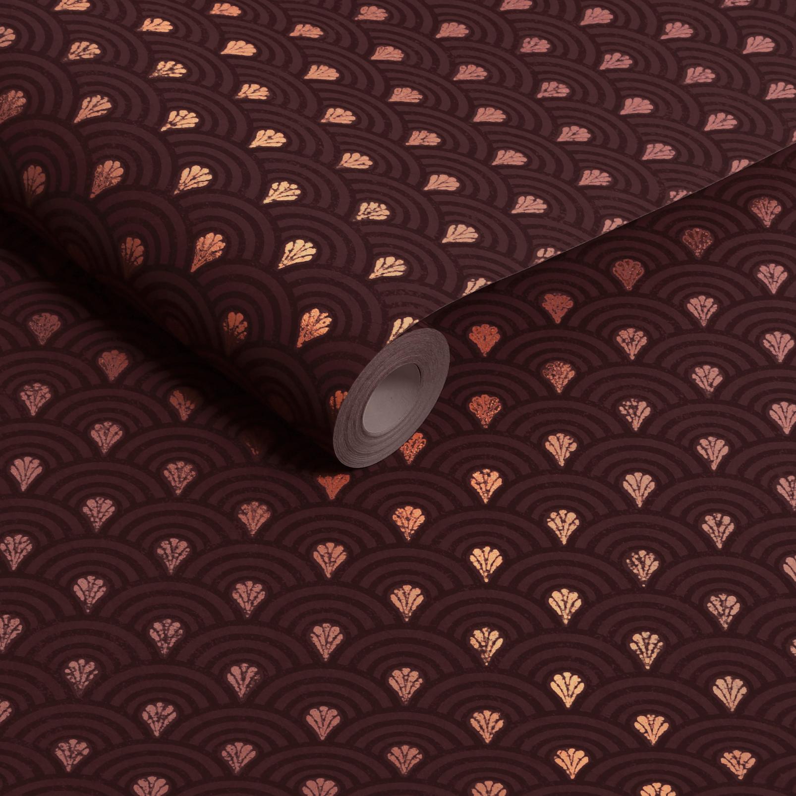 Nouveau Divine Damson Wallpaper - 143557_ROLLSHOT_01.jpg