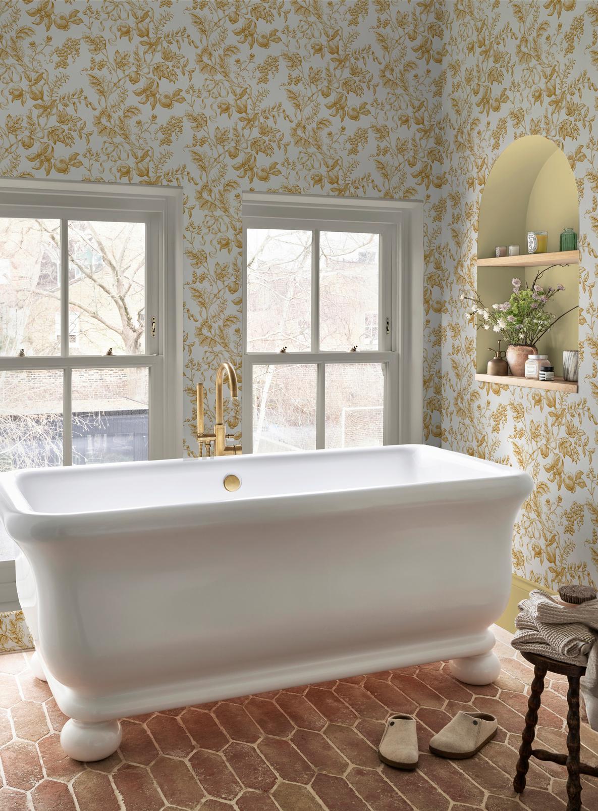 Roman Creme Brulee Wallpaper - 143556_ROOMSET_01.jpg