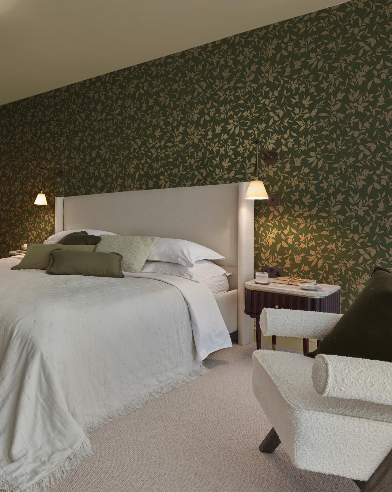 Midsummer Forest Wallpaper - 143551_ROOMSET_01.jpg