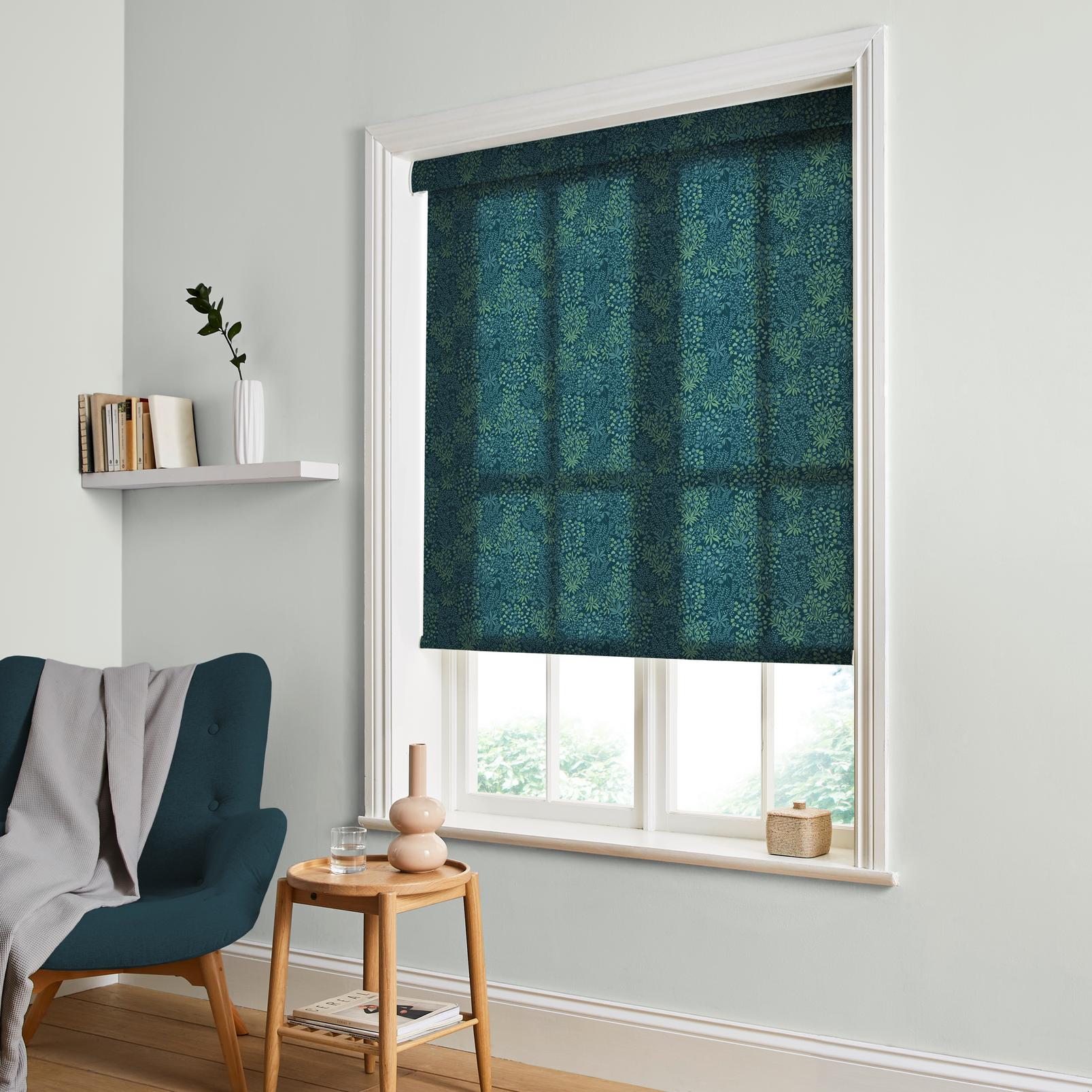 Daisyfield Petrol Roller Blind - 143613rol_ROOMSET_Daisyfield_Petrol_Roller_Blind_111342_Zen.jpg