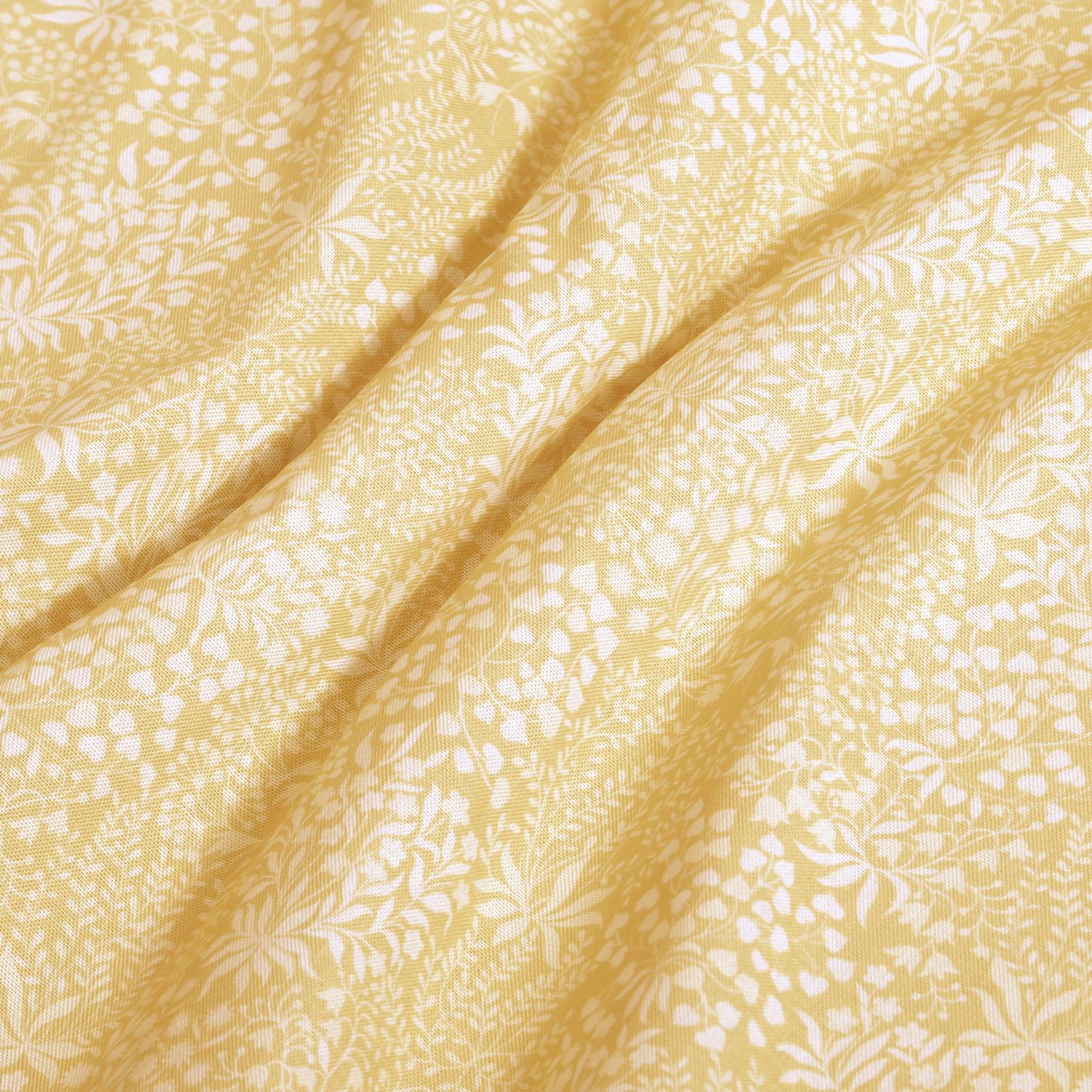 Daisyfield Crème Brûlée Curtain - 143618cur_FABRIC_01.jpg