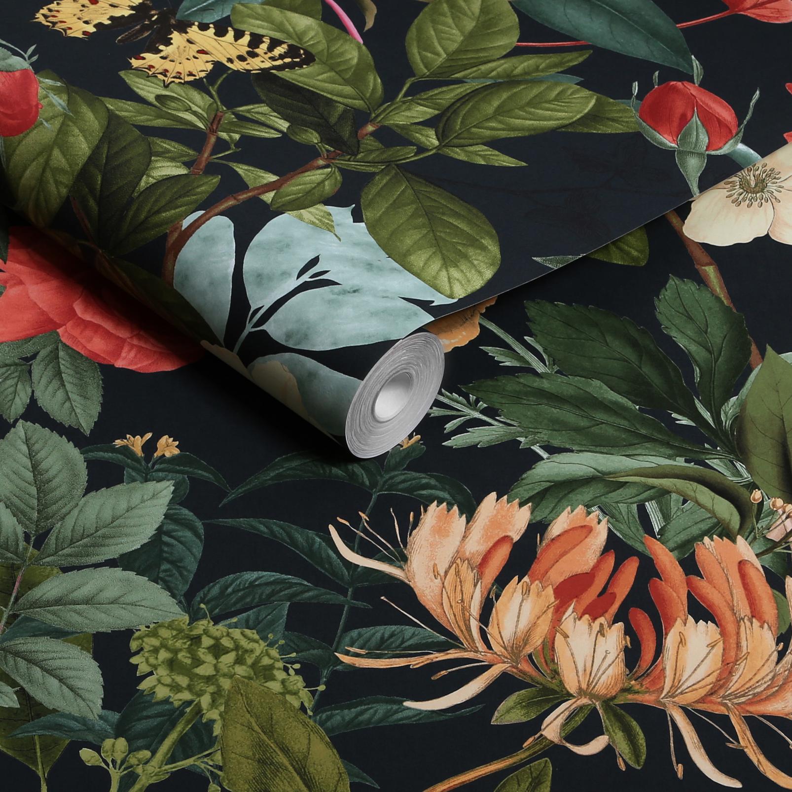 Bodnant Garden Navy Wallpaper - 143505_ROLLSHOT_01.jpg