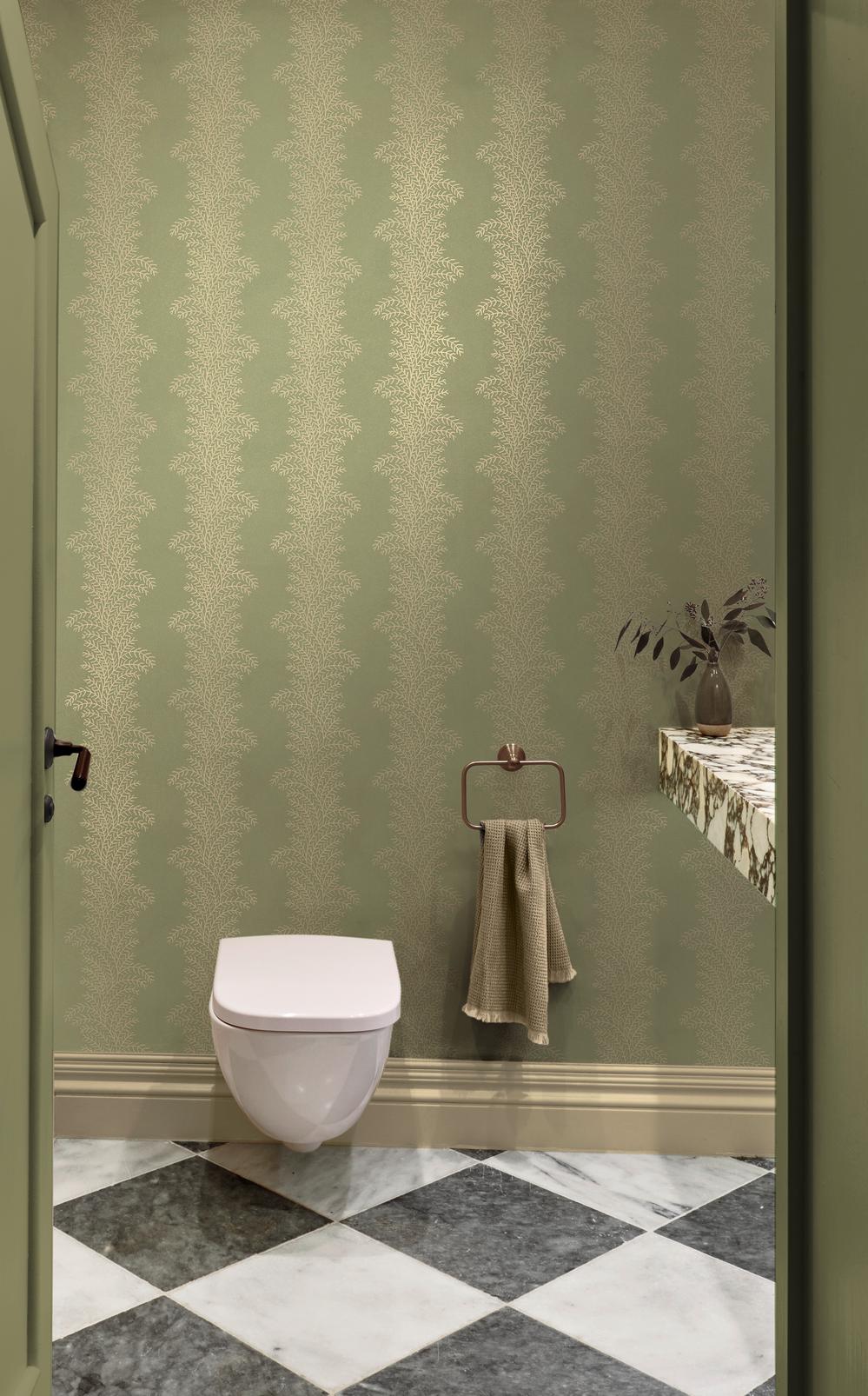 Whispering Fern Dark Sage Wallpaper - 143536_ROOMSET_01.jpg