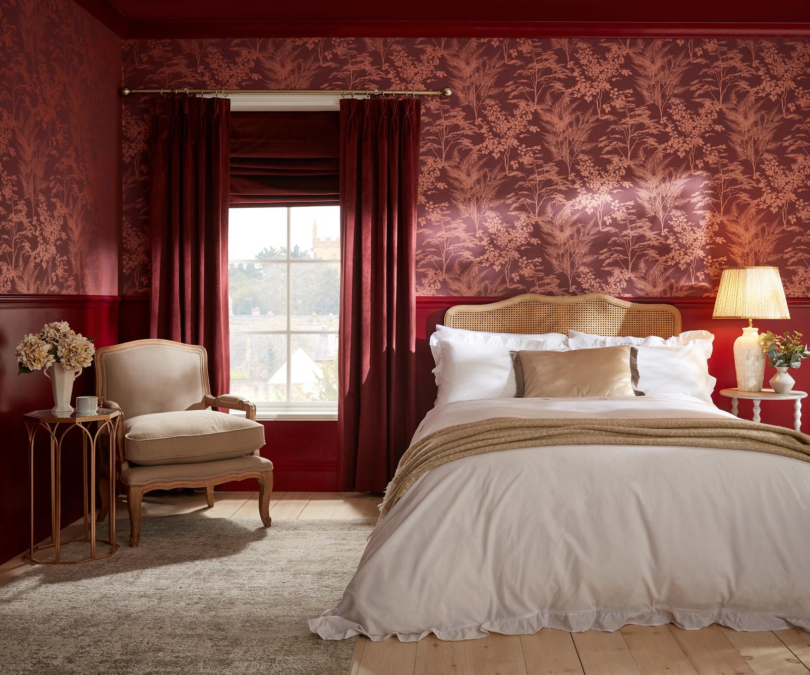 Mystic Divine Damson Wallpaper - 143523_ROOMSET_01.jpg