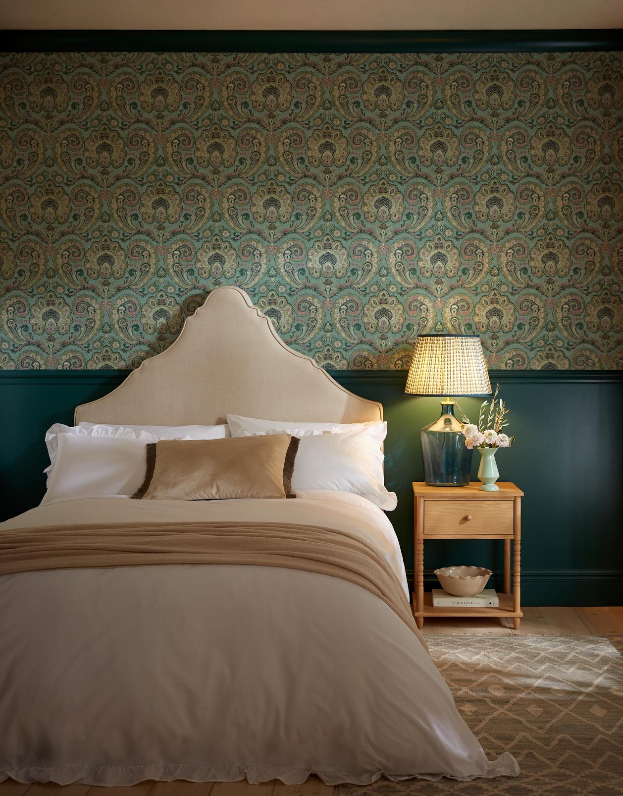 Paisley Tapestry Petrol Wallpaper - 143515_ROOMSET_01.jpg